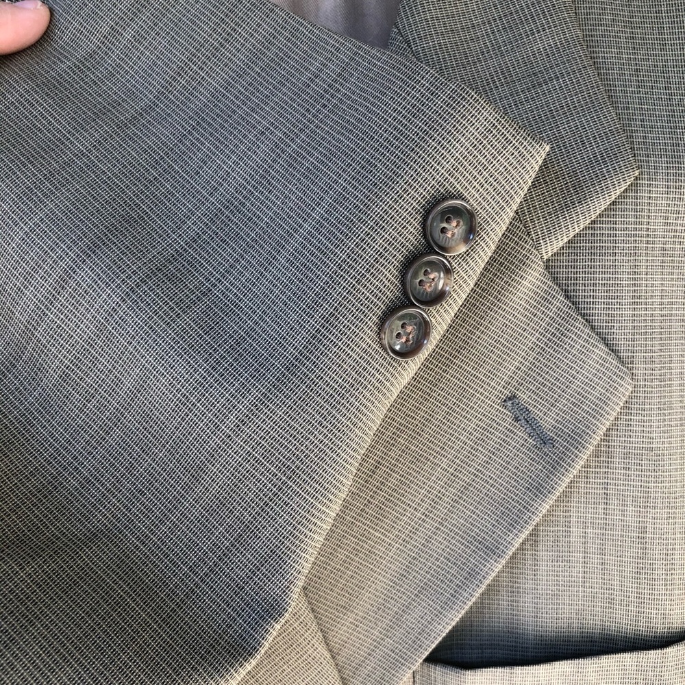 Mens Suit; Thomas Churchill Suit; 3 Button Tan 44 Regular; Classic Style - Picture 5 of 8